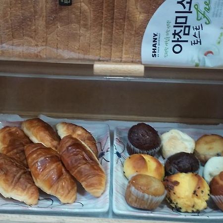 Kukje Myeongdong House Hotel Сеул Екстериор снимка